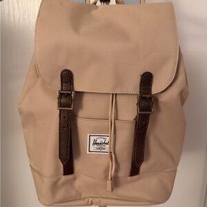 LIKE NEW Herschel Retreat Backpack Mini - 10L